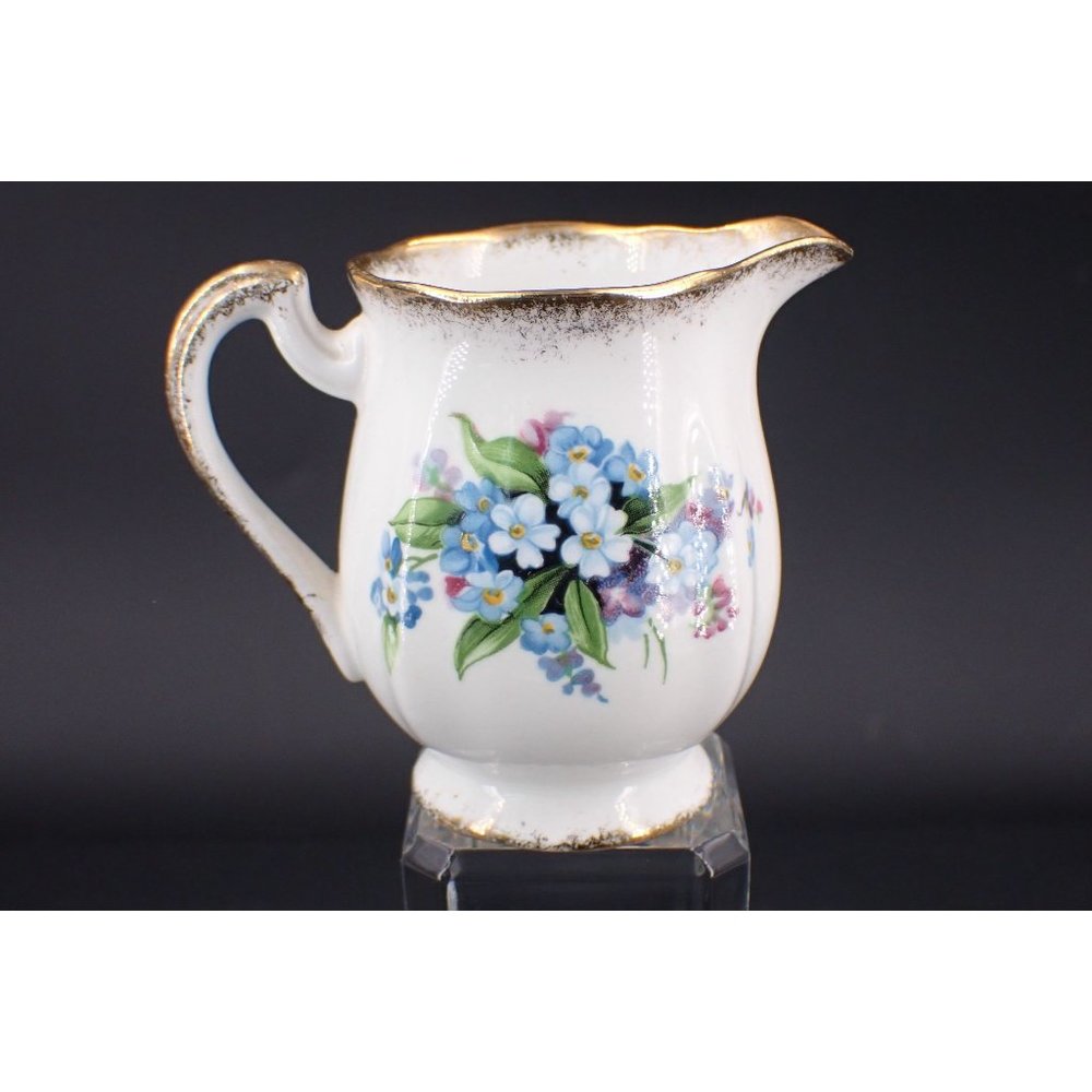 Royal Standard Forget Me Not Creamer Fine Bone China England